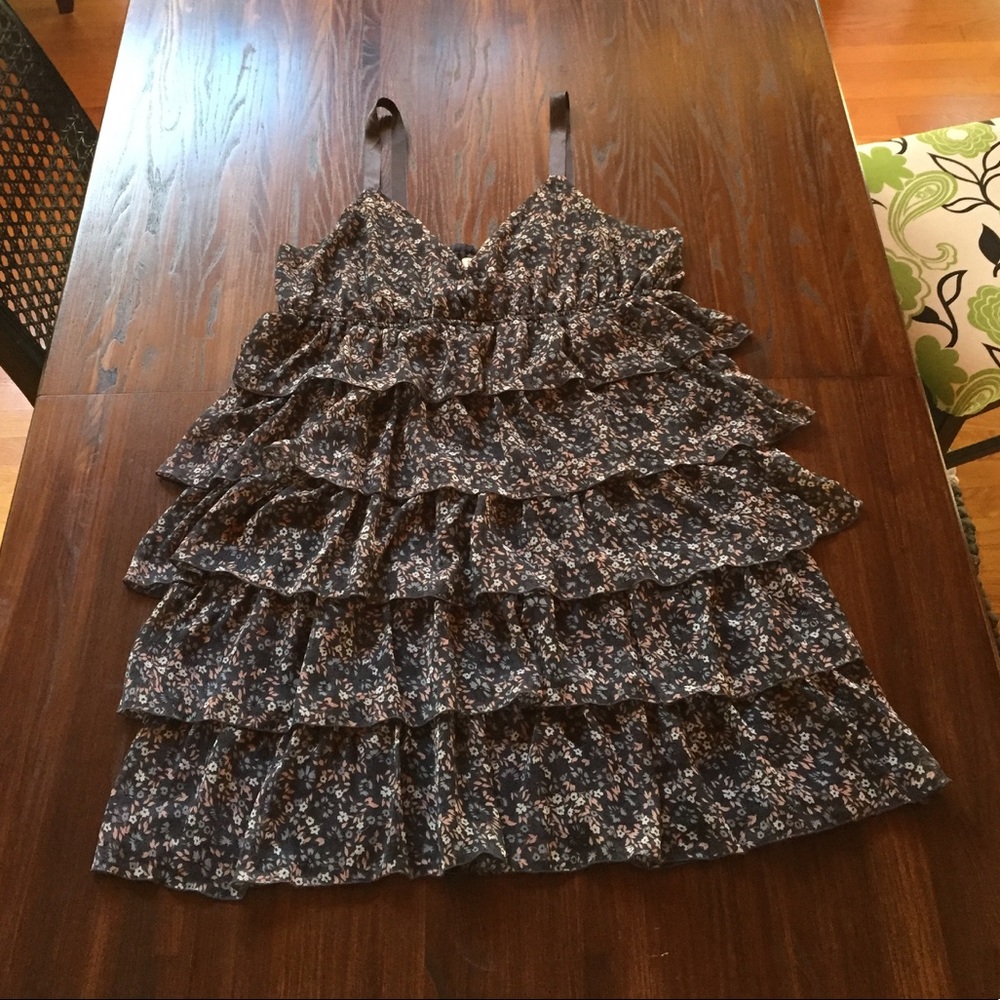 Old Navy layered ruffle dress XL flower print